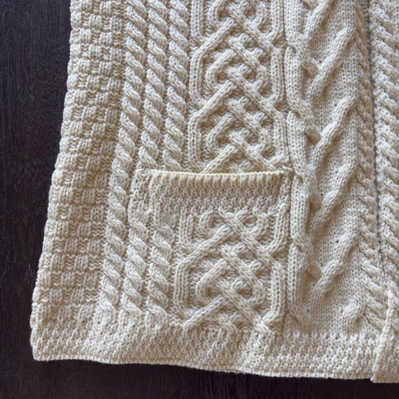 Irish Cable Knit Merino Wool Sweater Vest Kilronan Knitwear - Picture 4 of 4